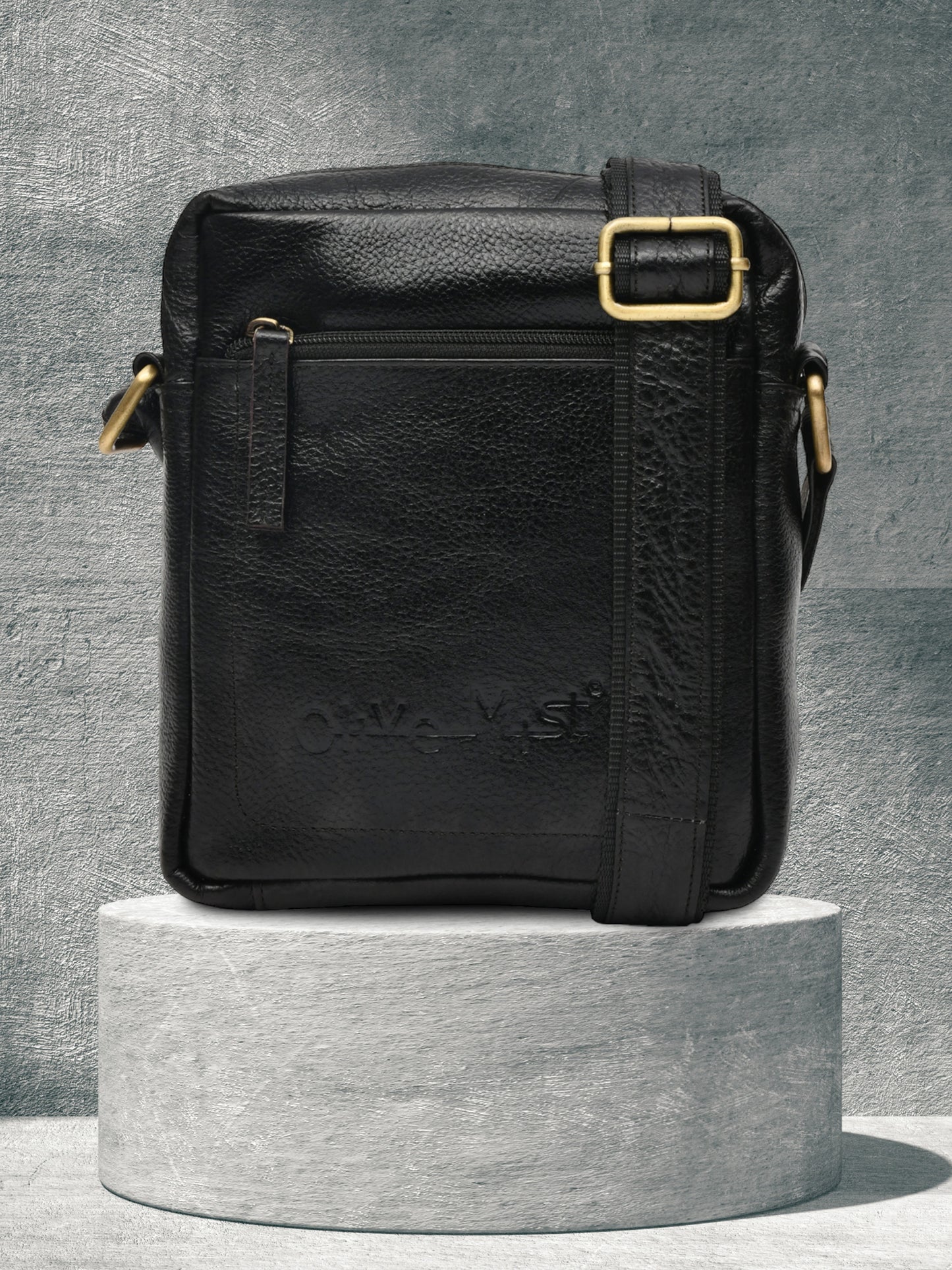 Unisex Black Leather Messenger Bag for Travel (OMMB-033-BLACK)