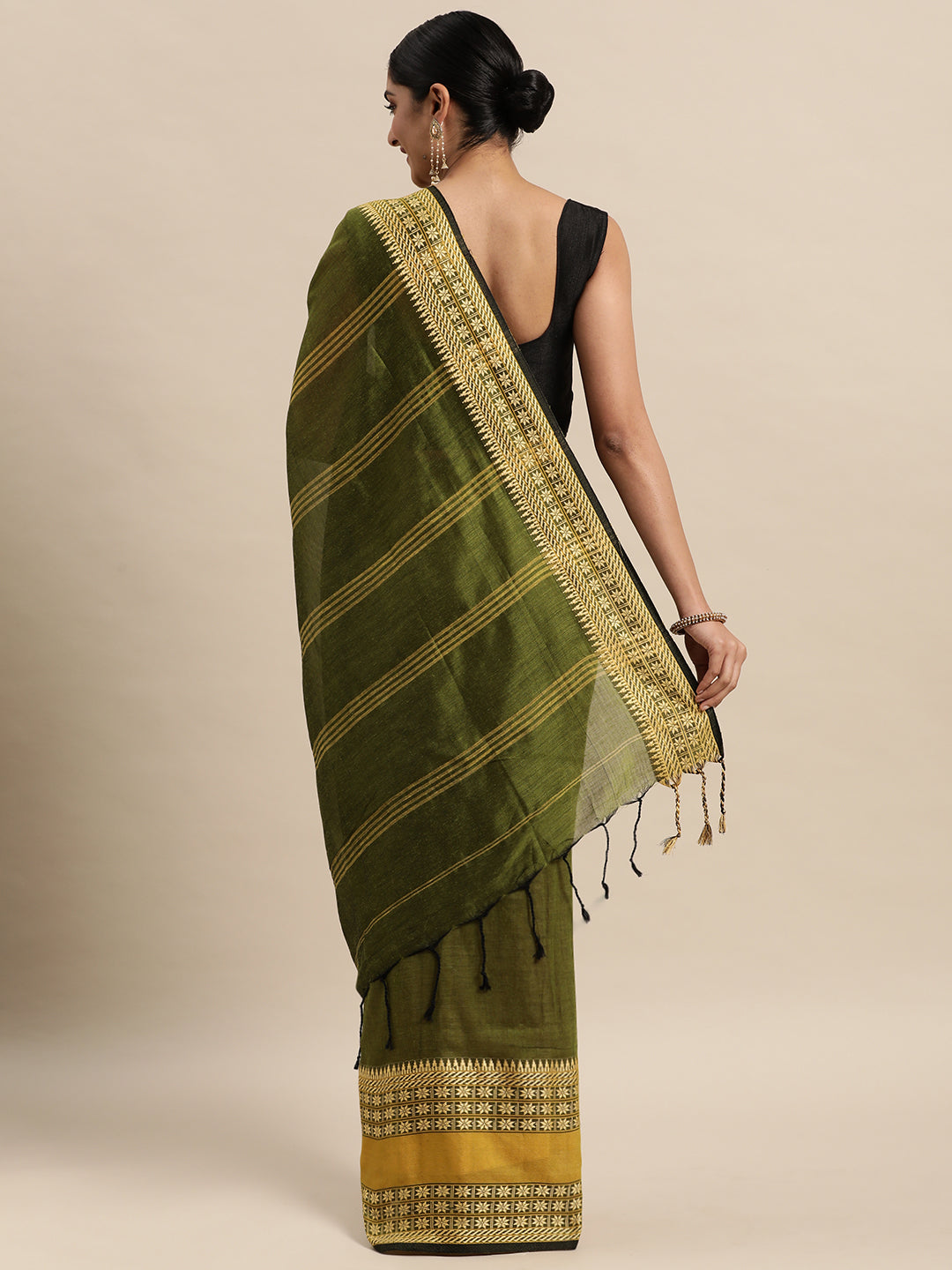 Pure Cotton Green & Mustard Floral Embroidered Handloom Saree (TDSR4-26-GREEN)